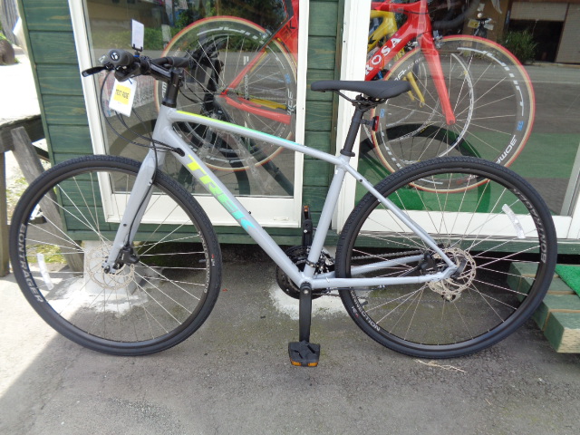 TREK FX2 sizeM ¥72,600 Tax in