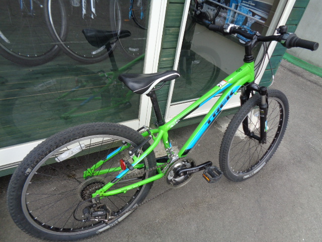 trek mt220 boy