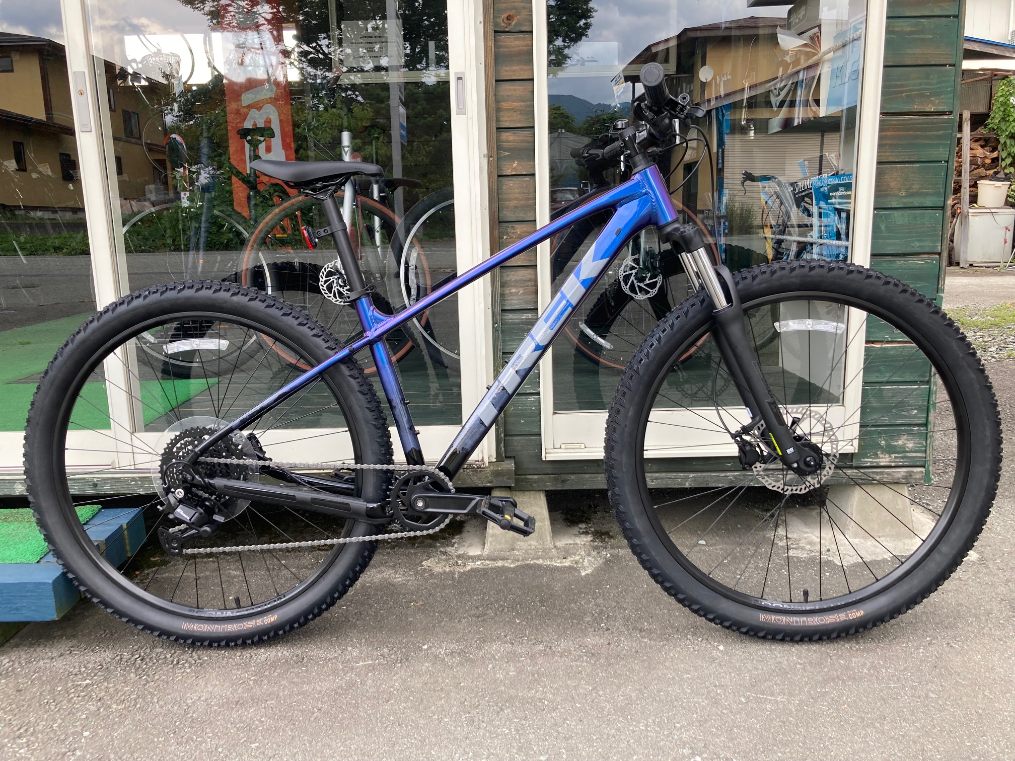 【受け渡し限定 山形】自転車 26インチ 水洗いして空気入れました☆ 楽天市場】【speedworld】ママチャリ シティサイクル 26インチ